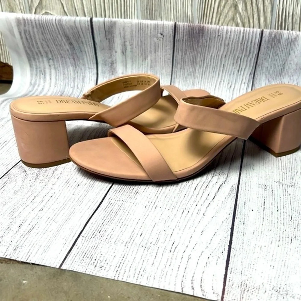 Dream Paris heel sandals size 8.5
